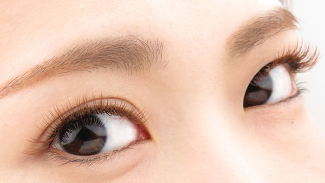 アイラッシュブラウンカラー